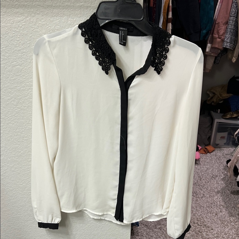 Forever 21 Black and White Blouse with Lace Collar